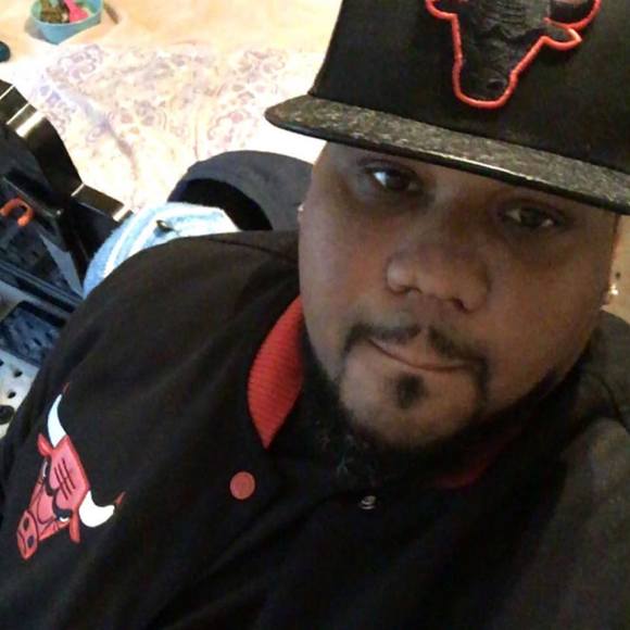 Meet your Posher, Jerome - Picture 1 of 1